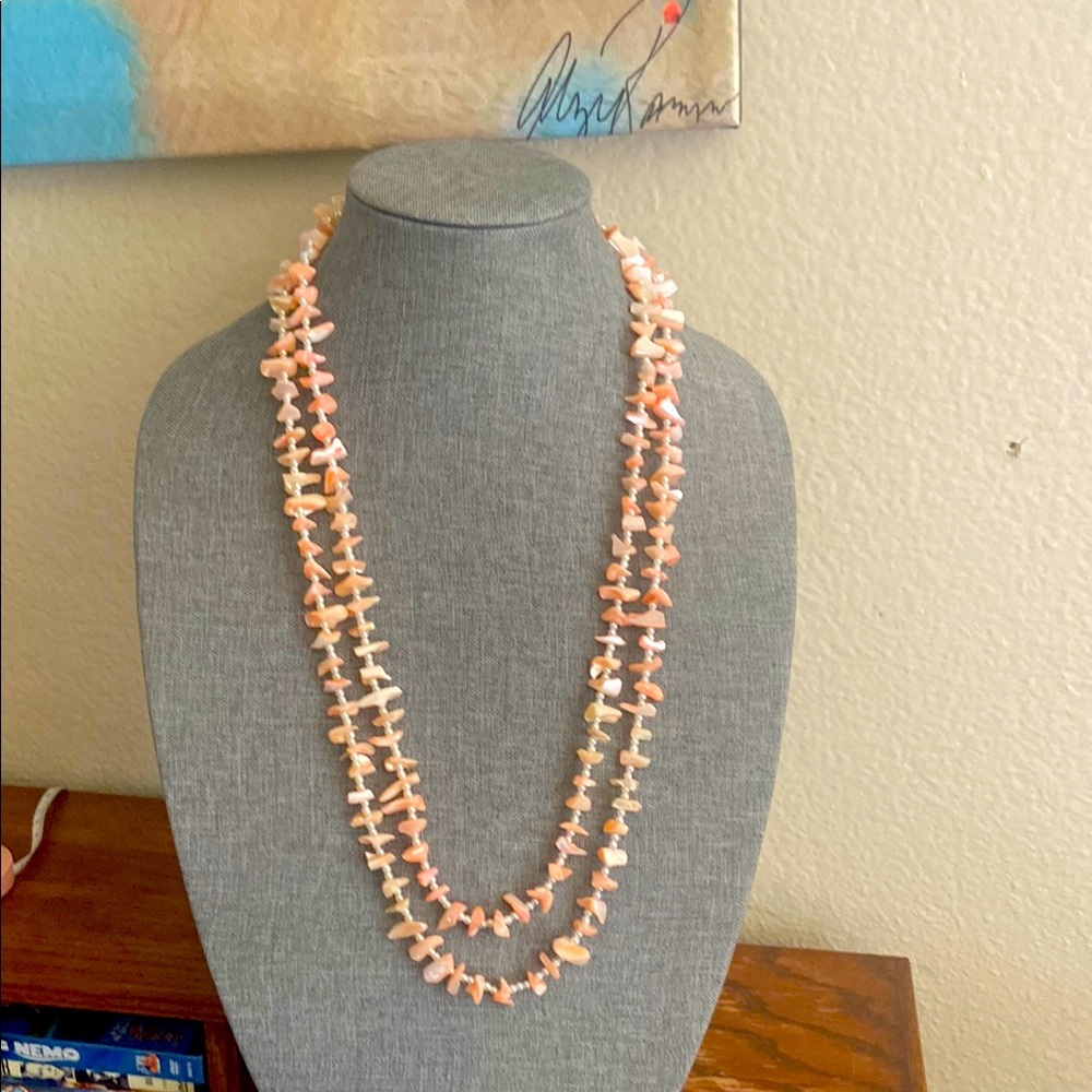 Vintage 70s Pink Mother of Pearl Chunky Shell Necklace
